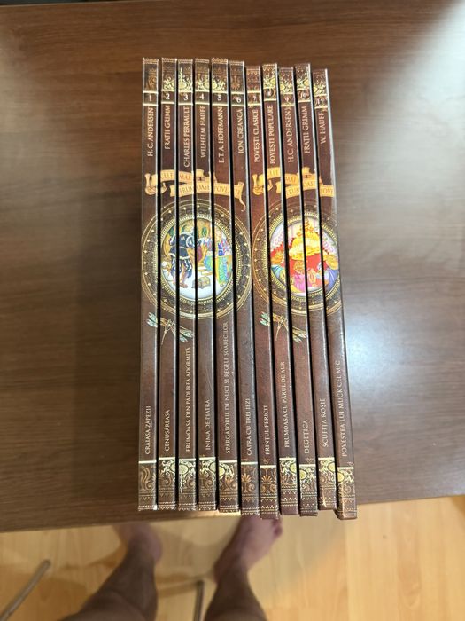 Colecție de povești clasice pentru copii, stare excelentă (11 volume)