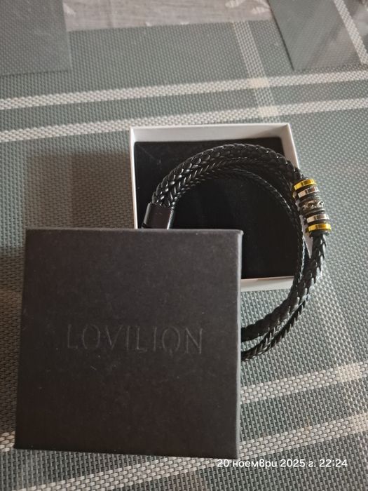 Мъжка кожена гривна