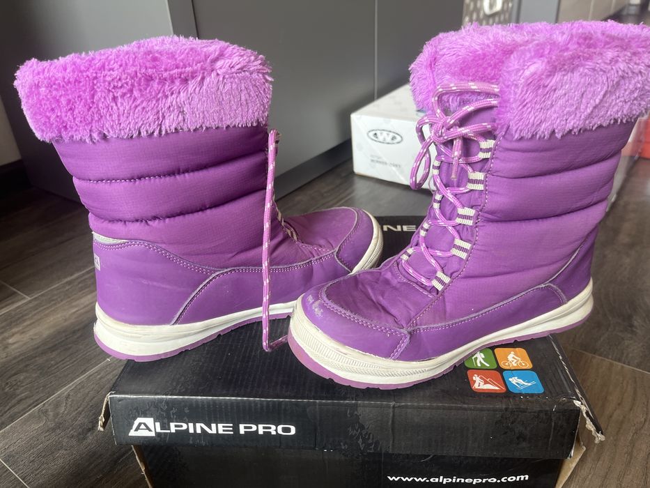 Зимни обувки за ски