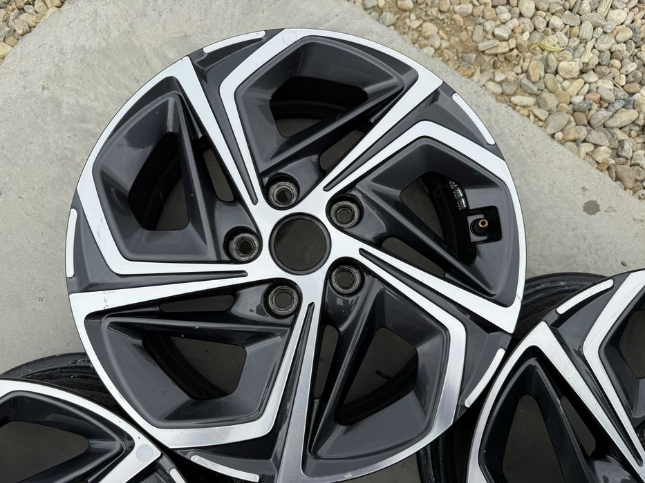 Set Jante aliaj originale R16 Hyundai i30 52910-G4600