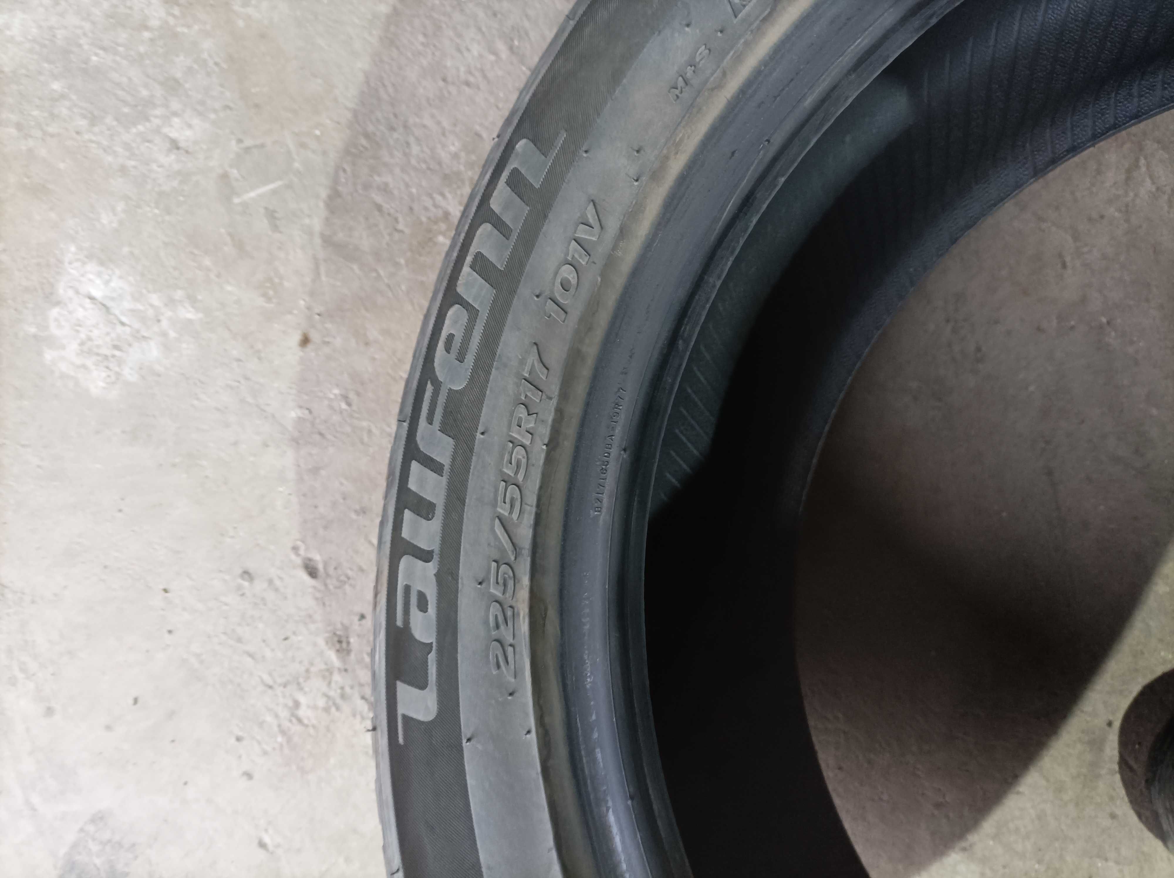 Продавам 4 зимни гуми 225/55R17 101V Laufenn LW31 - 25 лв/бр