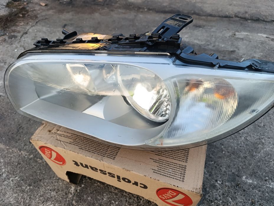 Ляв фар БМВ Е87 / BMW E87