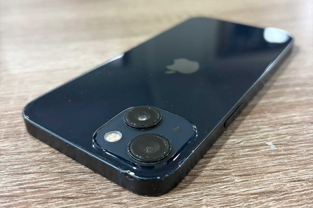 Apple iPhone 13 128GB