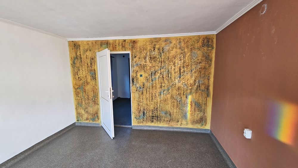 De închiriat spațiu comercial