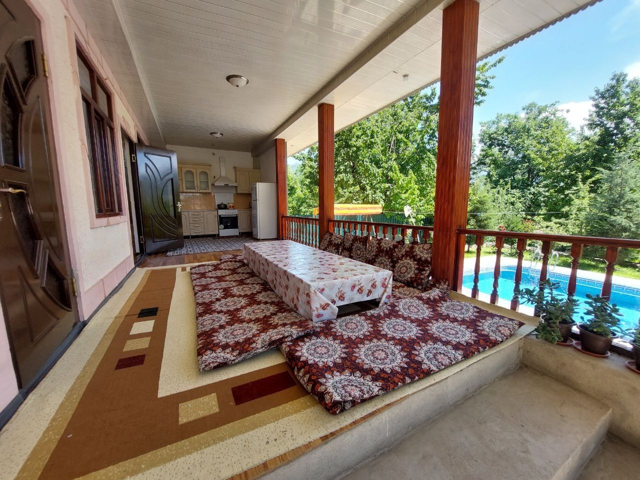 Dacha luks arzon