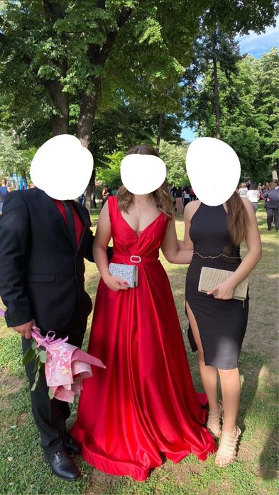 Официална червена рокля +колан