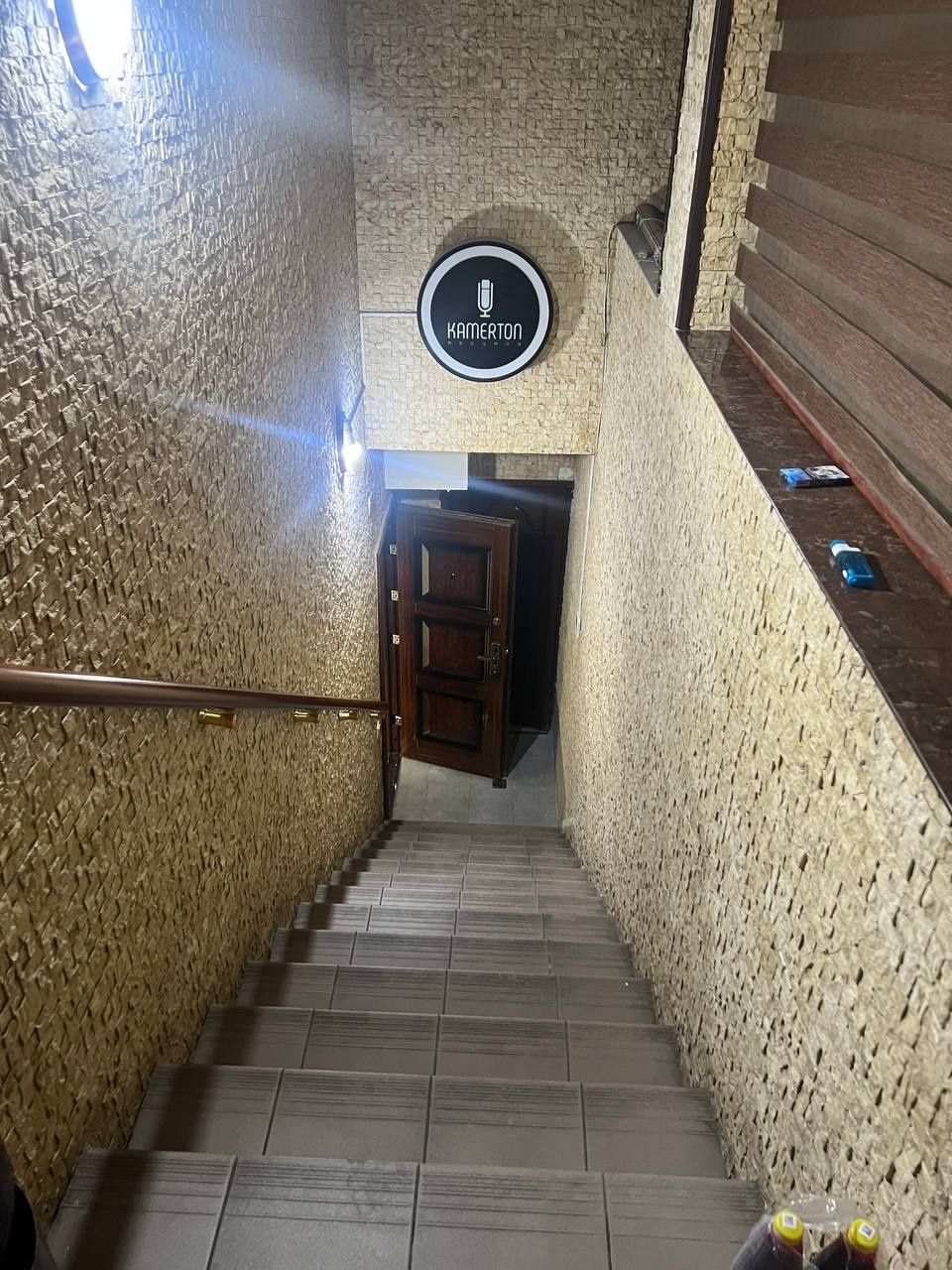 Arenda Аренда Padvalniy pomesheniya bodomzor metro olida 4 xonasi bor