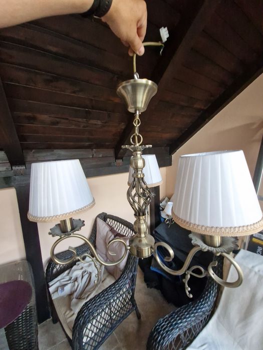 Lustre pentru living