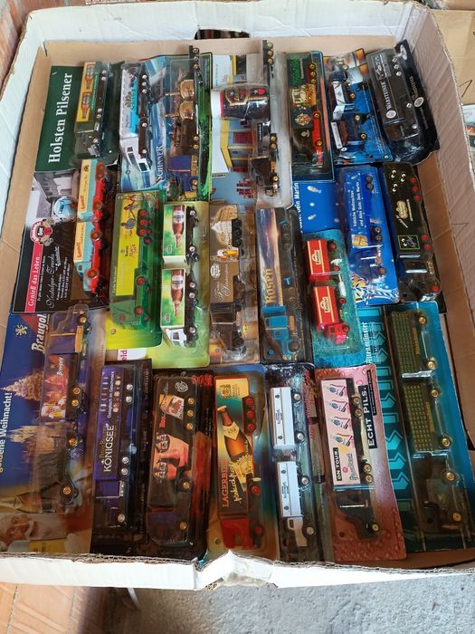 Machete tiruri camioane, aștept oferte pentru marfa in cantitate mare