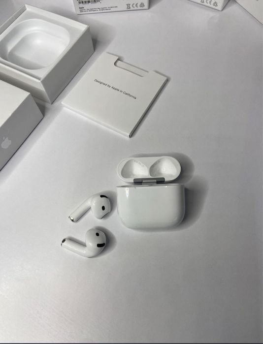 Airpods 4 Active Noise Cancellation