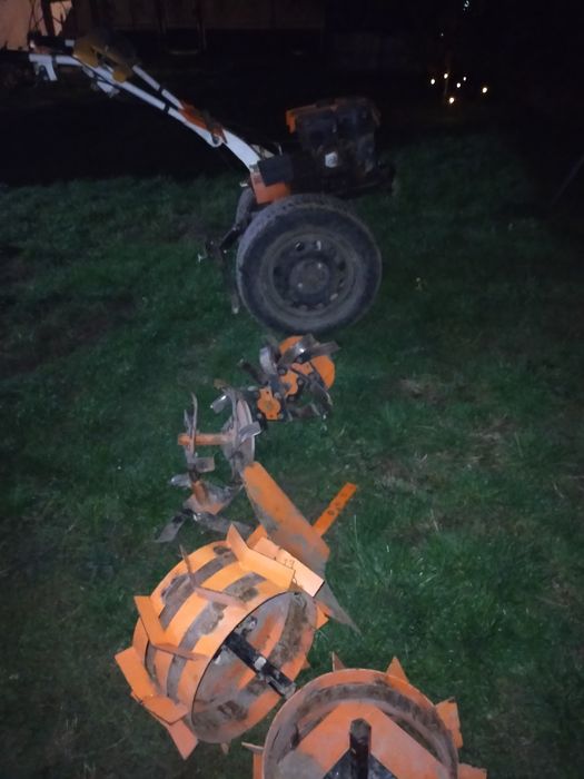 Schimb sau vand motocultpr