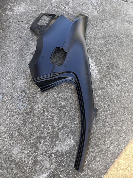 Aripă dreapta spate skoda superb 3.v.