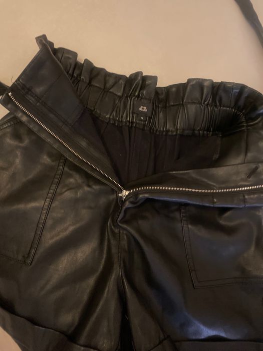 Дамски кожени къси панталони River island UK нови