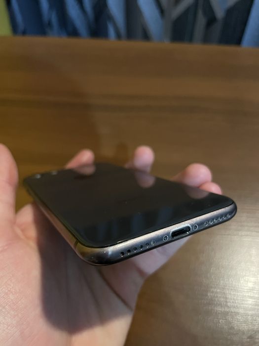 iPhone 8 64GB Space Gray