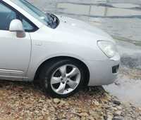 Aripa dreapta Kia Carens 3 2.0 crdi