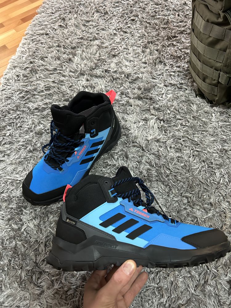 Adidas terrex goretex ax4mid 44