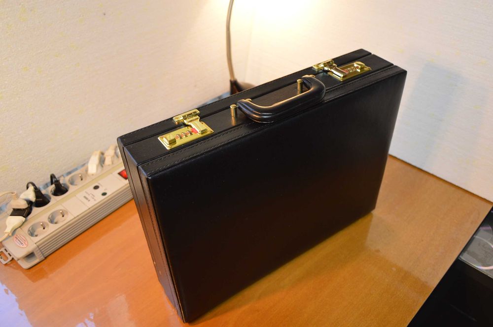 Servieta diplomat(noua-nefolosita)