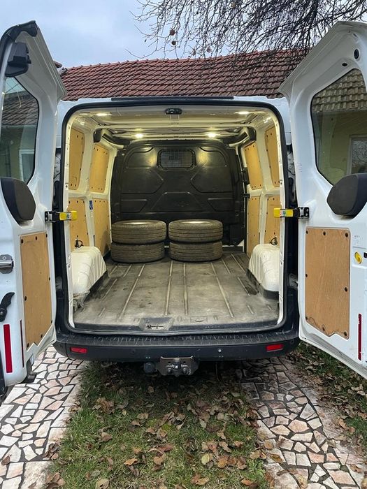 Ford transit custom