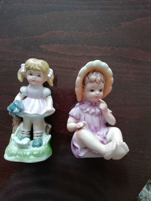 немски, английски и италиански статуетки