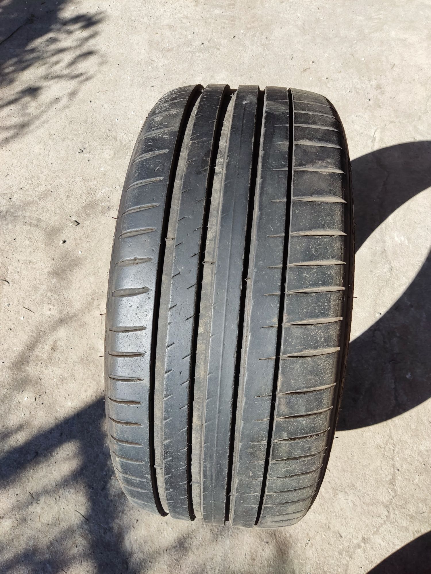 245 40 19 Michelin Pilot sport 4