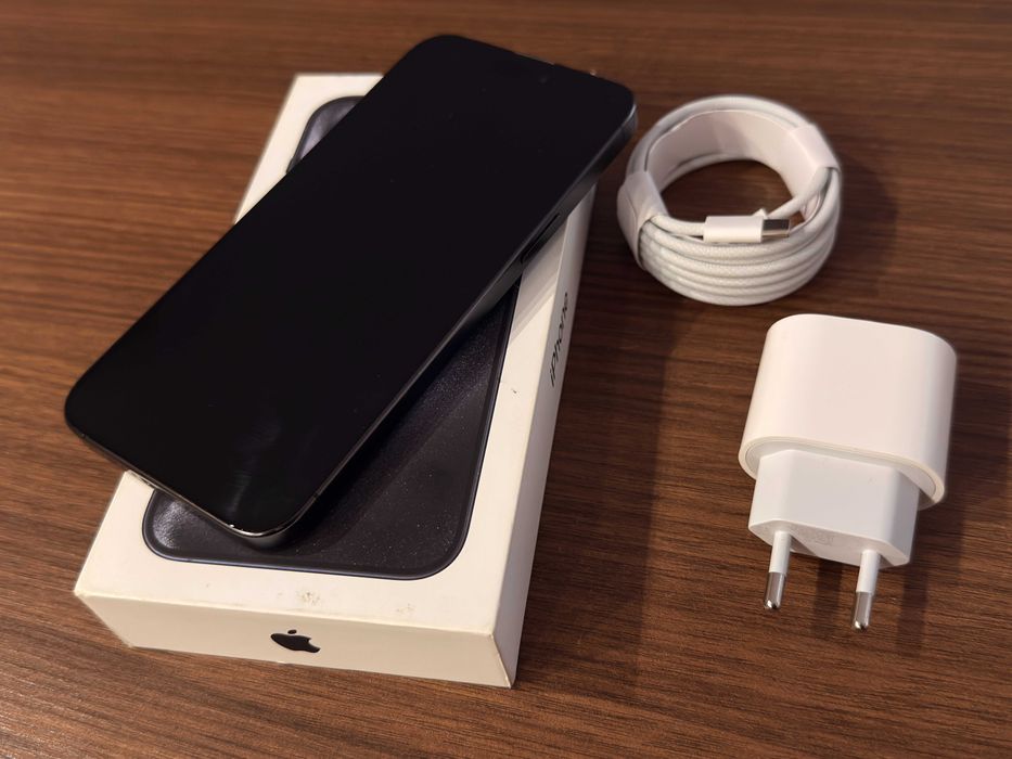 iPhone 15 Pro Max /Blue Titanium/512 GB/Като нов с Аксесоари