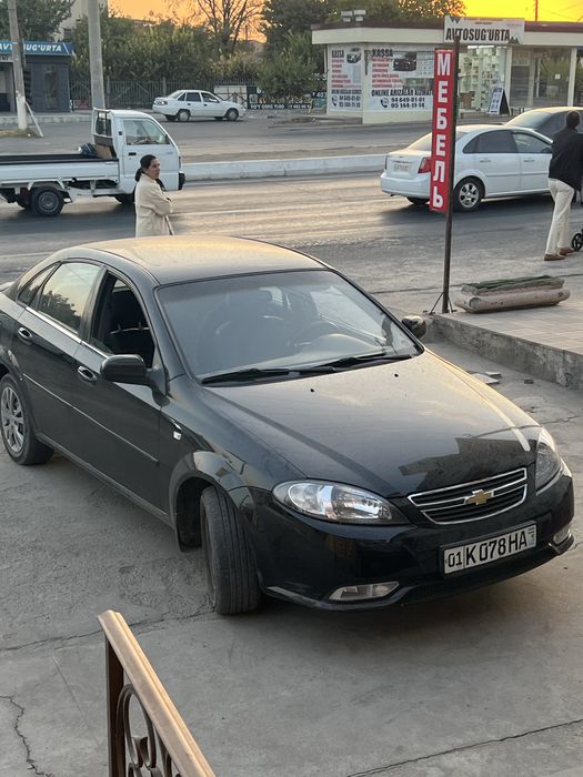 Lasetti jentra 1.6 sotiladi