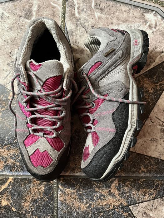 Bocanci Decathlon Quechua novadry impermeabili