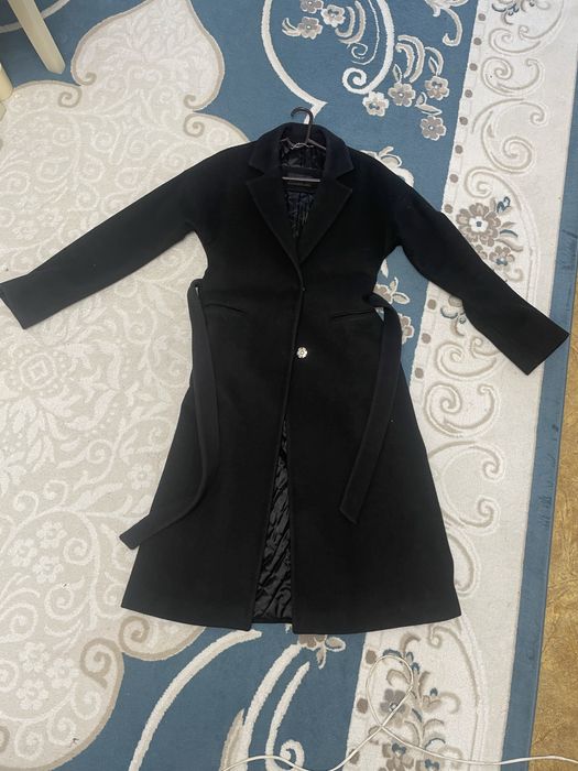 Пальто шерстяное