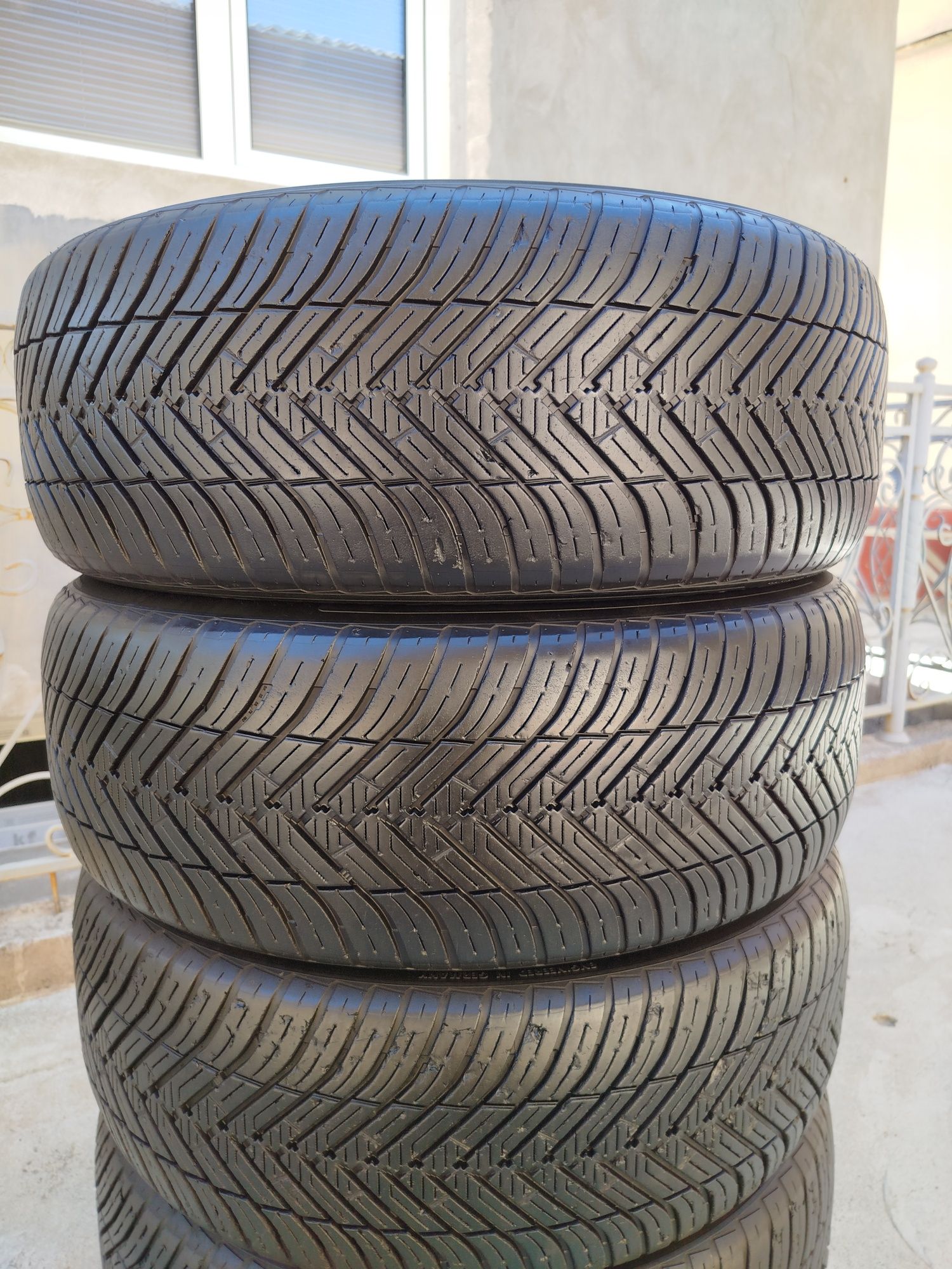 235 55 R19 Shina Greantrac