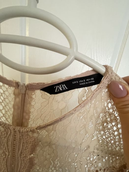 Zara рокля, размер S
