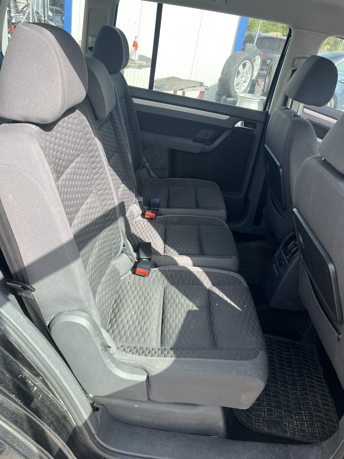 Vw tuaran 1.9 BLS мотор 6 скорости