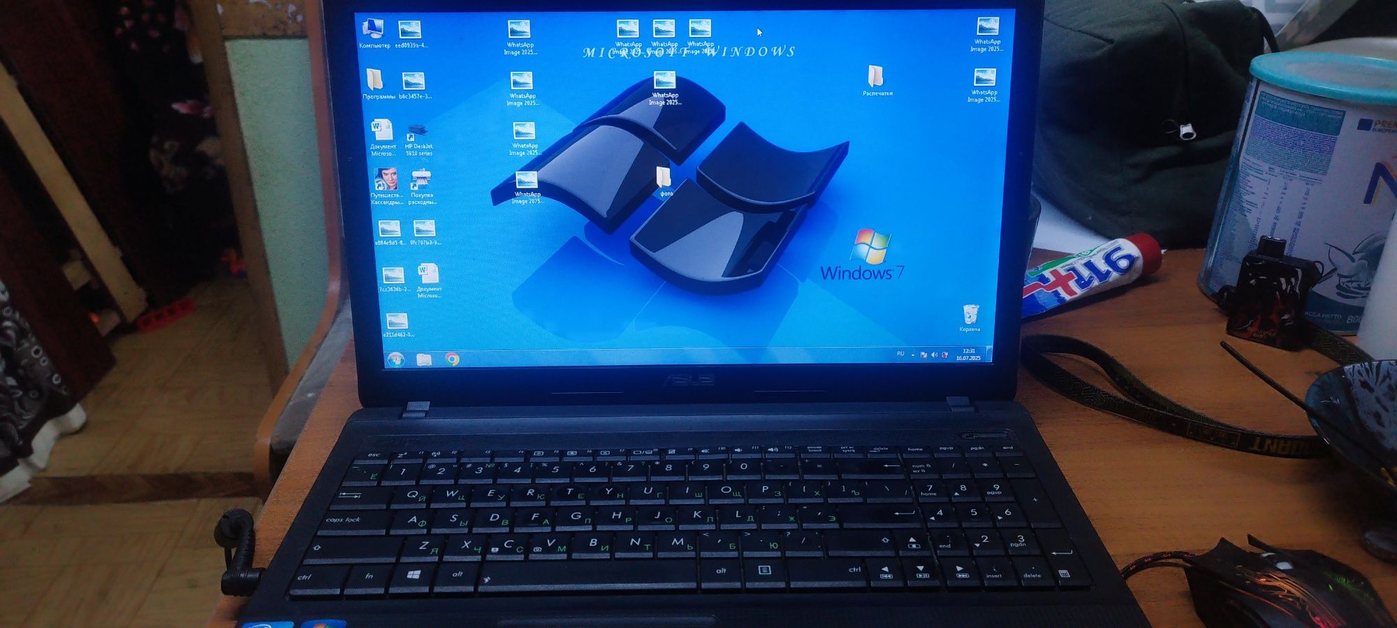 Ноутбук ASUS x54c
