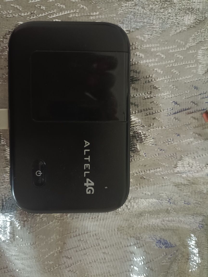 Продам wifi altel 4G