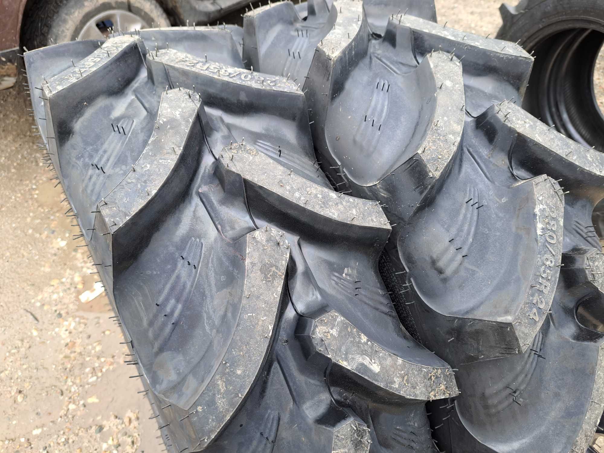 280/85R24 OZKA anvelope radiale 11.2R24 cauciucuri noi pentru TRACTOR