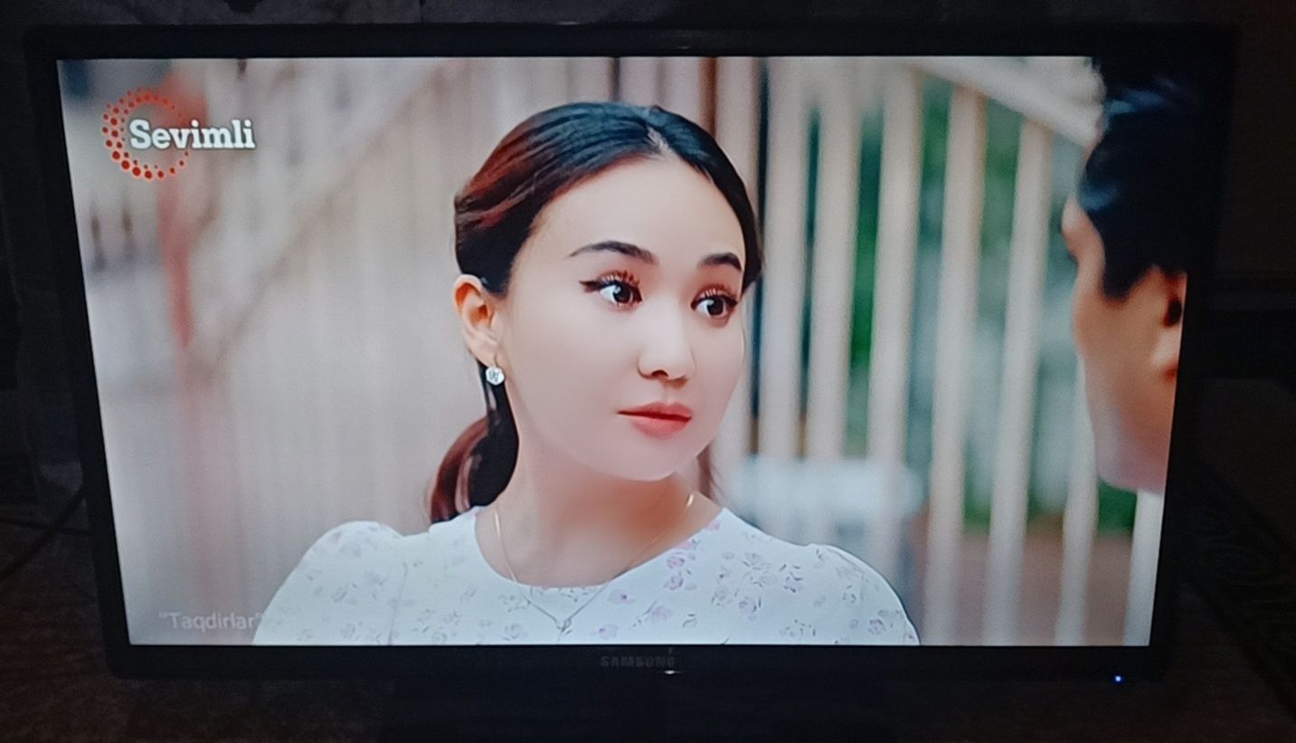 Samsung 32 sotiladi.
