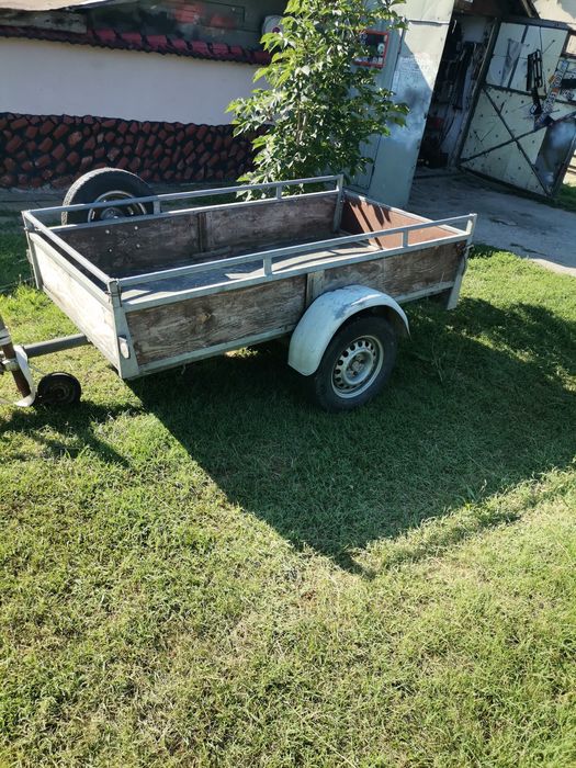 Продавам ремаркв