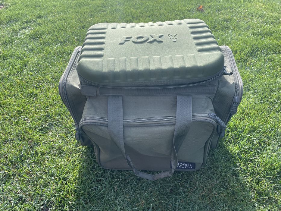 Geanta pescuit Fox Royale
