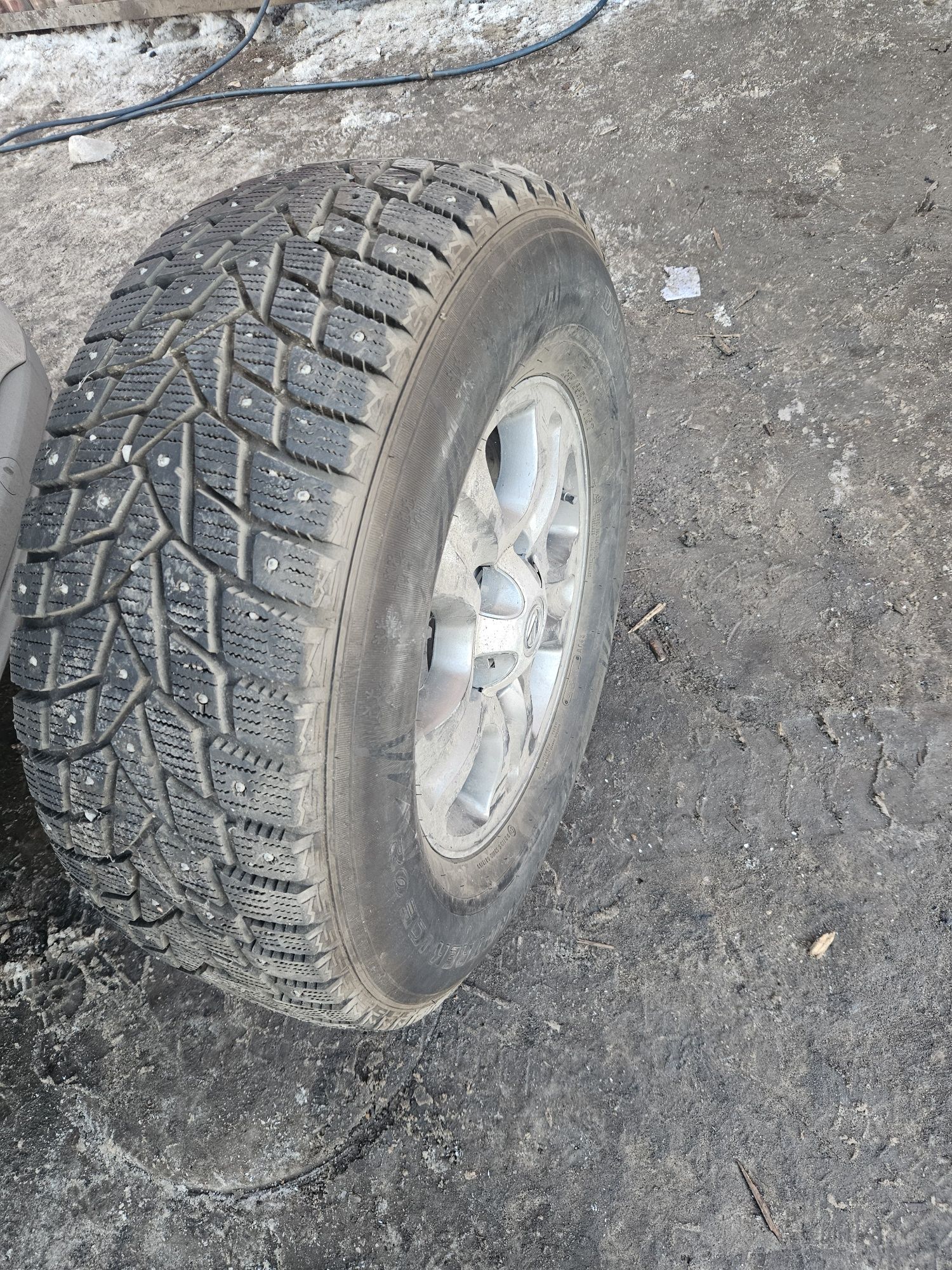 Шины DUNLOP. Отличное состояние