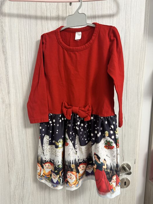 Продавам рокли за  момиченце!