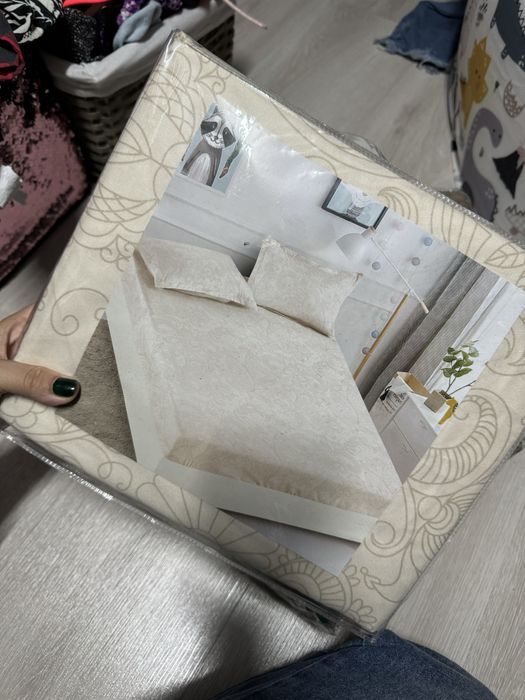 Huse de pat + 2 fete de perna