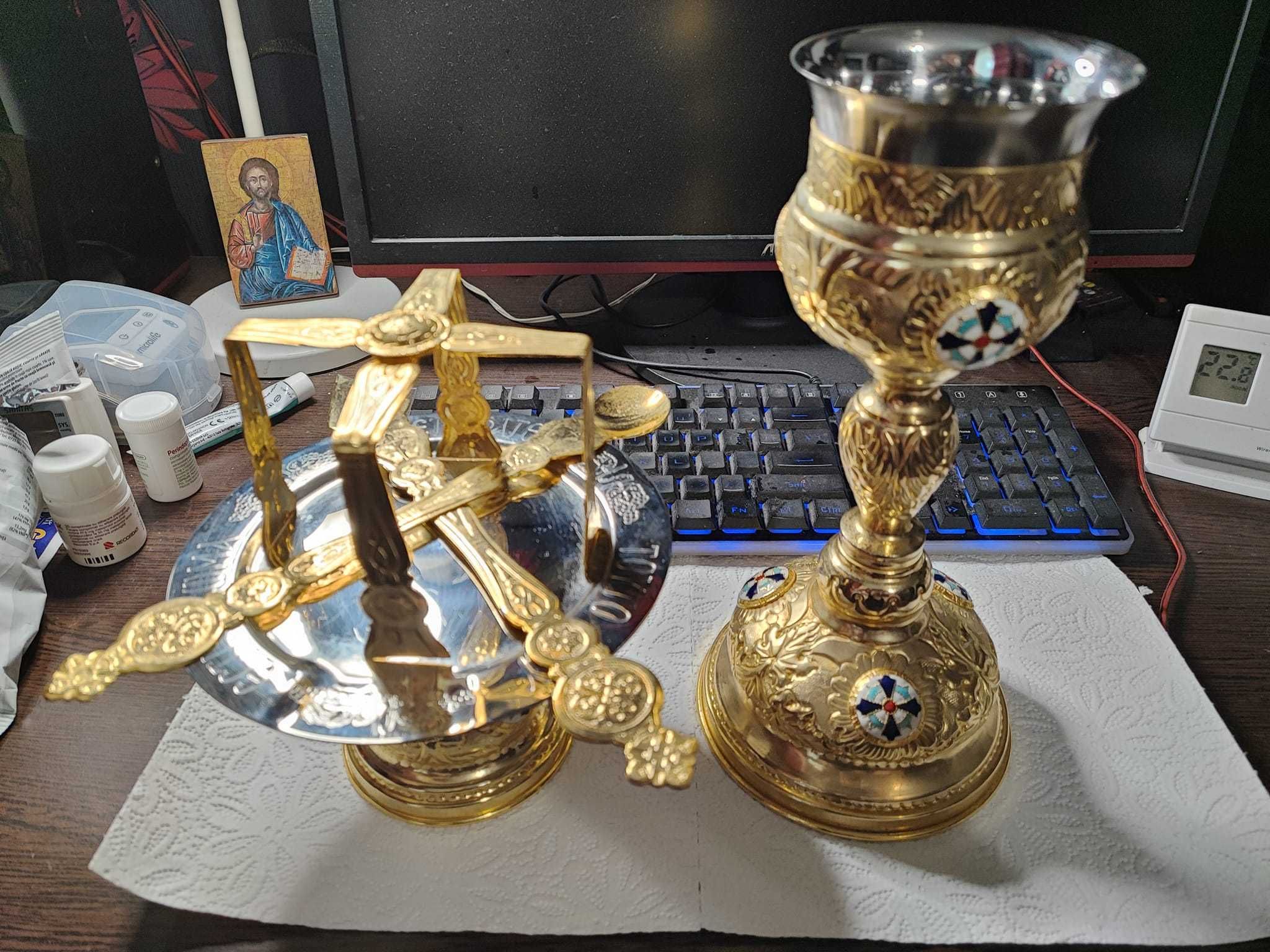 Set vase ortodoxe vintage grecesti din inox aurit