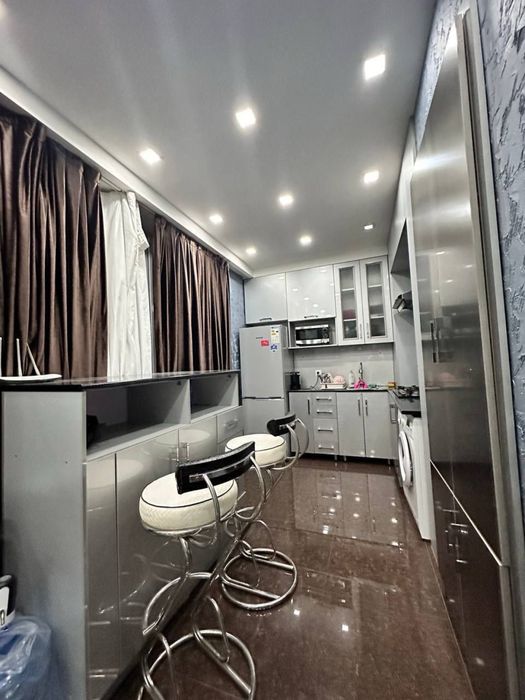 Ц-1 Эко Парк 2/2/4 65кв.м евро ремонт с мебелью и техникой ест арендат