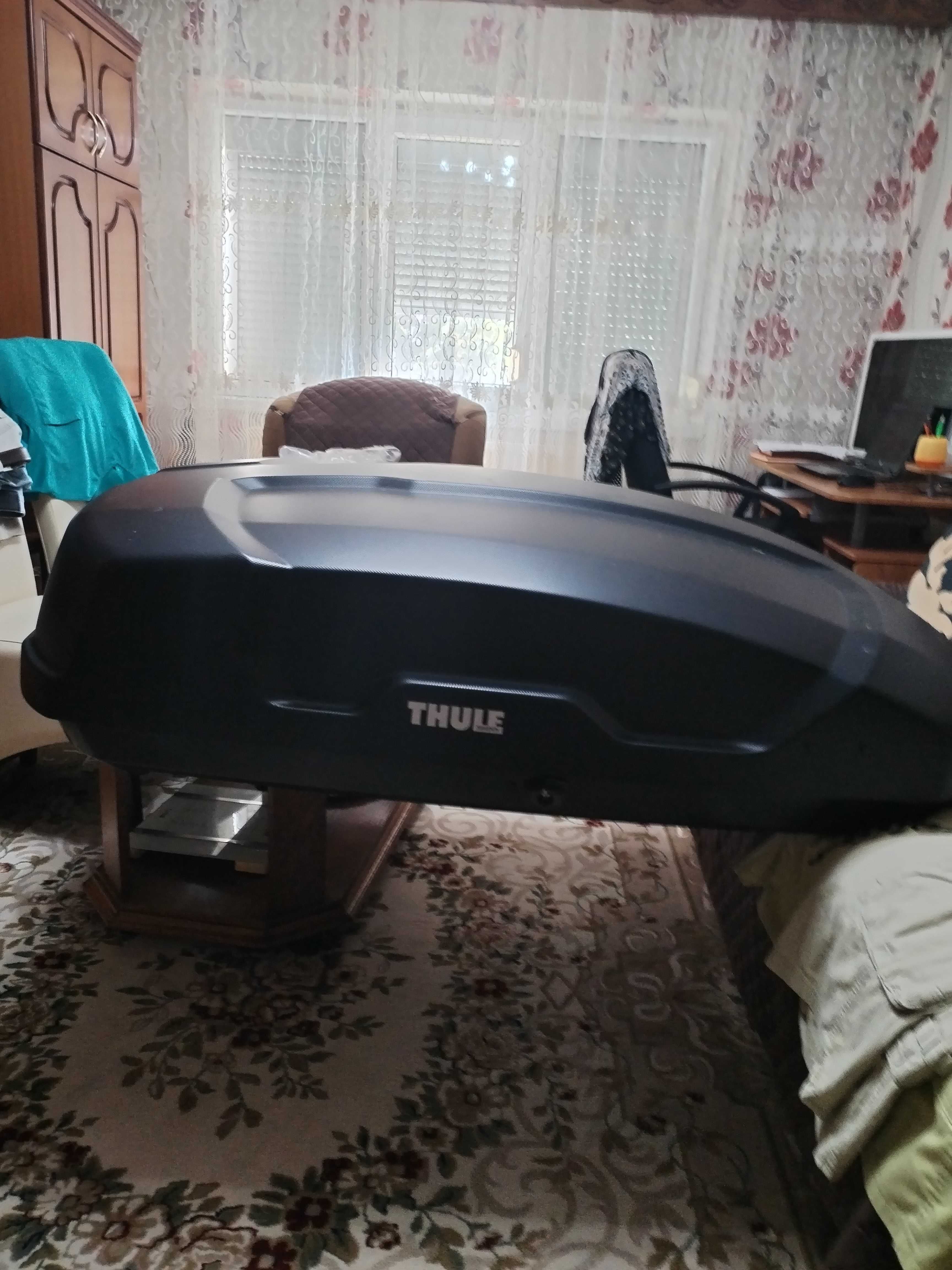 Cutie portbagaj THULE Force XT S TH635100,deschidere dublă,300L,Negru.
