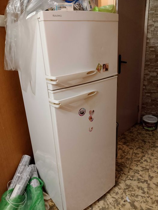 Хладилник  санг добро състояние