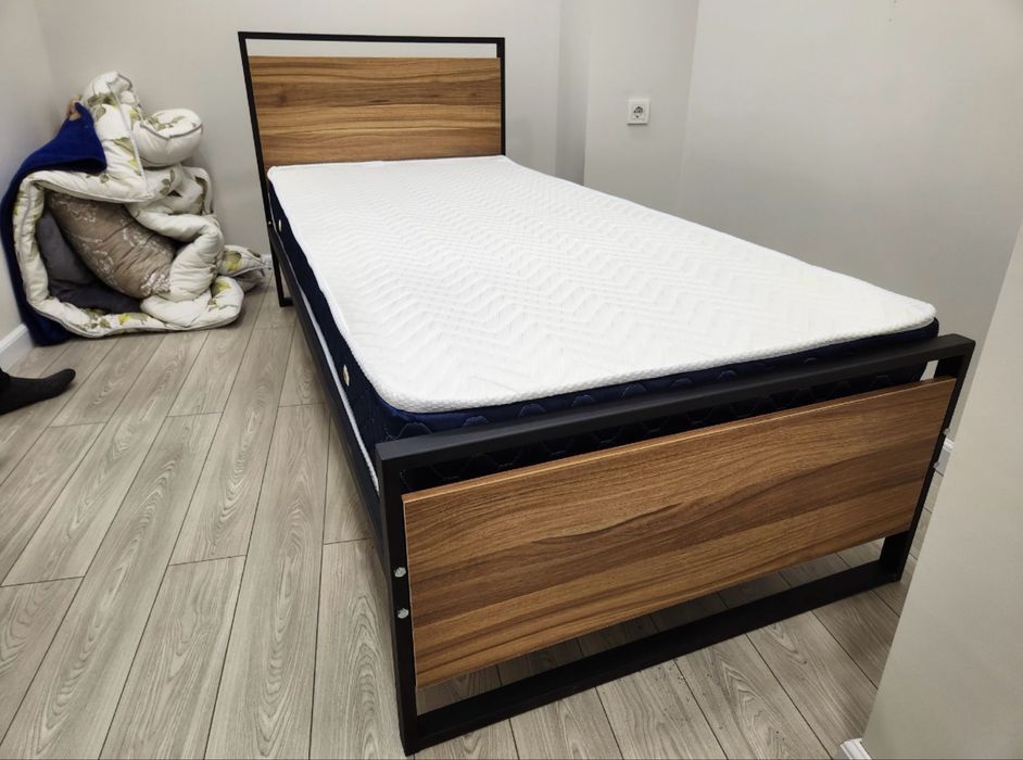 Продаются 2 металлические кровати!