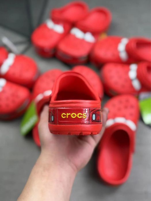 Crocs чехли Lightning Mcqueen