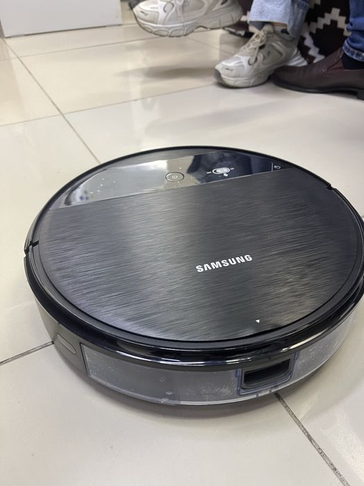 Робот пылесос Самсунг