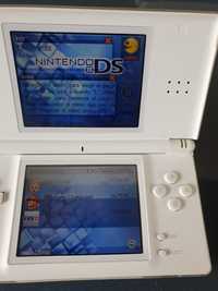 Nintendo ds lite cu card r4 cu jocuri  super mario pokemon zelda