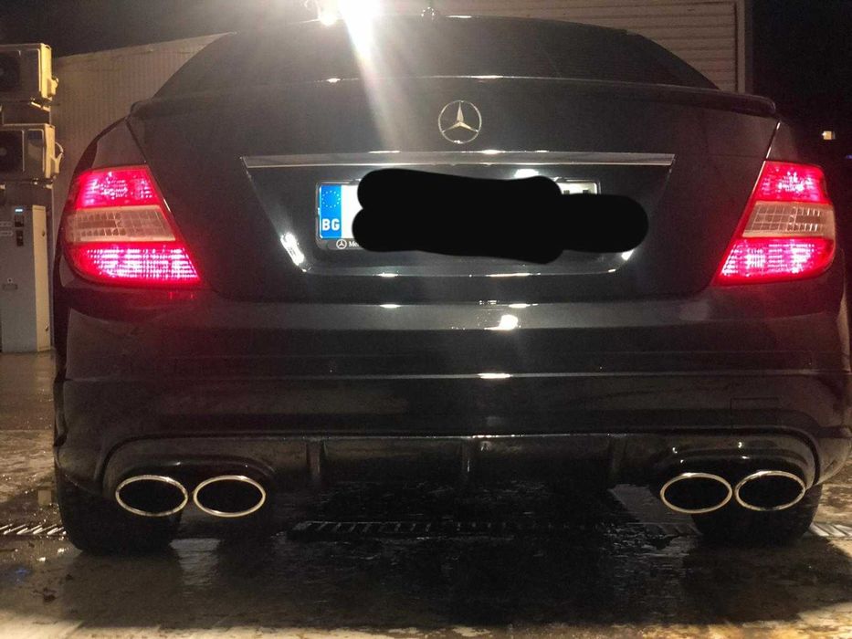 Дифузьор / Добавка за задна броня за Мерцедес в204 / Mercedes w204