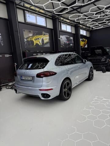 Porsche Cayenne Facelift 2016